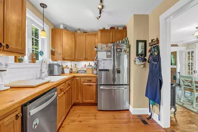 10 Lebanon Road, Winterport, ME 04496 - Photo 3