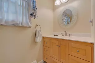 28 Rosewood Cir, Sanford, ME 04083 - Photo 11