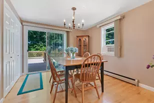 28 Rosewood Cir, Sanford, ME 04083 - Photo 9