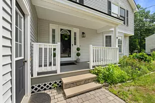 10 Aspen Dr, Saco, ME 04072 - Photo 9