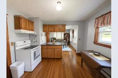 31 Spruce Street, East Millinocket, ME 04430 - Photo 3