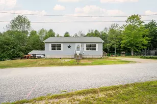 9 Moffett Rd, Limerick, ME 04048 - Photo 3
