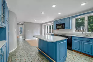 11 Upland Ave, Portland, ME 04103 - Photo 13