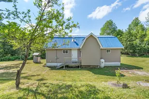 612 Main Rd, Burlington, ME 04417 - Photo 9