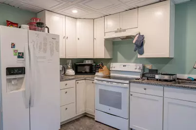 24 Rowe Avenue, Portland, ME 04102 - Photo 13