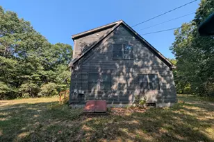 101 Blueberry Ln, Gray, ME 04039 - Photo 5