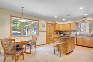 77 Wedgewood Dr, Winthrop, ME 04364 - Photo 23