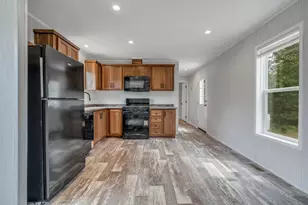 15 Gowell Ln, Litchfield, ME 04350 - Photo 9