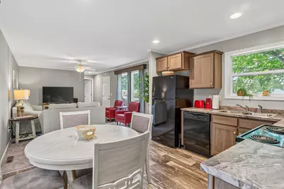 117 Sparrow Drive, Augusta, ME 04330 - Photo 9