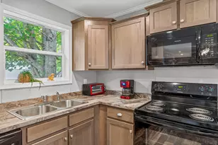 117 Sparrow Dr, Augusta, ME 04330 - Photo 11