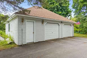 15 Brochu Ln, Brewer, ME 04412 - Photo 3