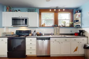 184 Whitney St, Auburn, ME 04210 - Photo 11