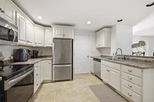 11 Sterling Dr, Kennebunk, ME 04043 - Photo 11
