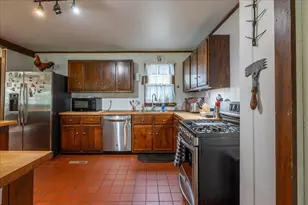 139 Oregon Rd, Islesboro, ME 04848 - Photo 13