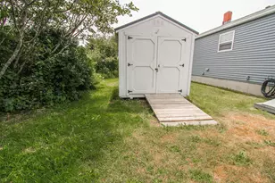 10 Factory Rd, Gouldsboro, ME 04607 - Photo 29