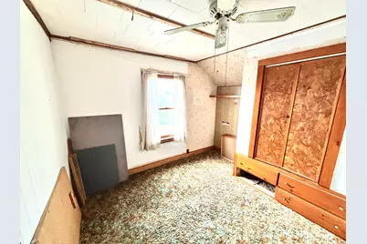 85 School Street, Millinocket, ME 04462 - Photo 17