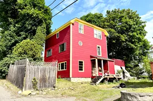 85 School St, Millinocket, ME 04462 - Photo 3