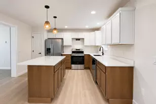 170 Silver Ln, Limerick, ME 04048 - Photo 9