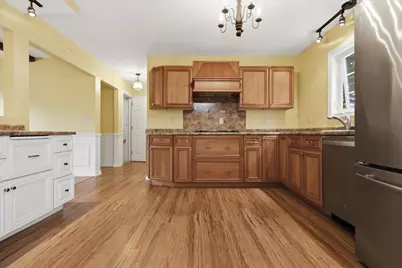 114 Garden Circle, Auburn, ME 04210 - Photo 11