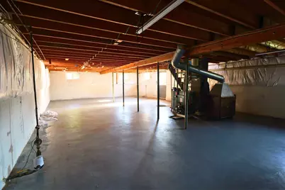 121 Dow Avenue, Lewiston, ME 04240 - Photo 25