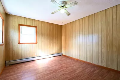 121 Dow Avenue, Lewiston, ME 04240 - Photo 5