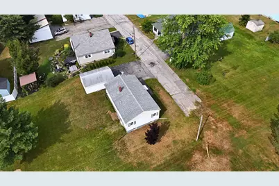 121 Dow Avenue, Lewiston, ME 04240 - Photo 43