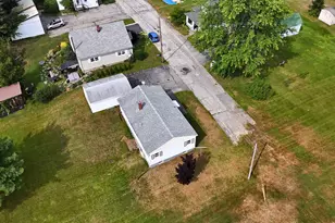 121 Dow Ave, Lewiston, ME 04240 - Photo 43
