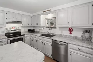 5 Oregon Ave, Old Orchard Beach, ME 04064 - Photo 9