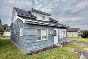 137 12th Ave, Madawaska, ME 04756 - Photo 11