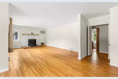 10 Barkley Avenue, Auburn, ME 04210 - Photo 13