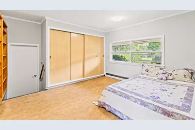 10 Barkley Avenue, Auburn, ME 04210 - Photo 27