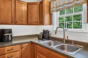 72 Long Swamp Rd, Berwick, ME 03901 - Photo 9