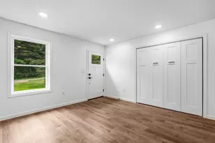 16 Pomroy Ln, Levant, ME 04456 - Photo 15