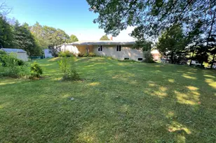 2 Carrier Pl, Lewiston, ME 04240 - Photo 25