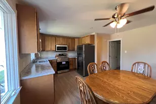 2 Carrier Pl, Lewiston, ME 04240 - Photo 3