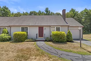 9 N Yarmouth Woods, North Yarmouth, ME 04097 - Photo 1