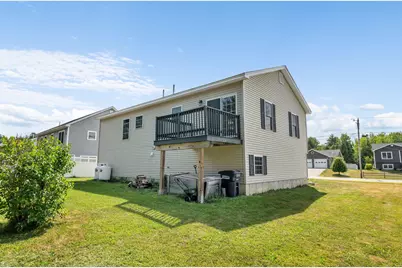 235 Partridge Lane, Hermon, ME 04401 - Photo 5