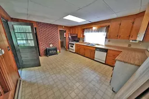 773 Main St, Reed Plt, ME 04497 - Photo 15