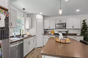 40 Longview Dr, Oxford, ME 04270 - Photo 15