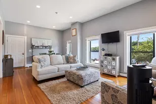 89 Water St, Hallowell, ME 04347 - Photo 7
