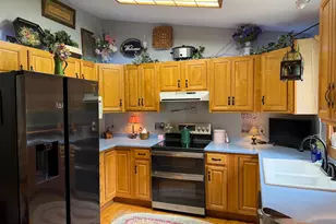 323 Hudson Rd, Corinth, ME 04427 - Photo 9