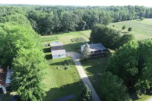 323 Hudson Rd, Corinth, ME 04427 - Photo 3