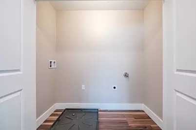 18 Green Street, Westbrook, ME 04092 - Photo 31