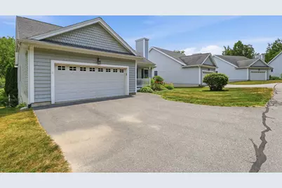 40 Carriage Lane #4, Brunswick, ME 04011 - Photo 3