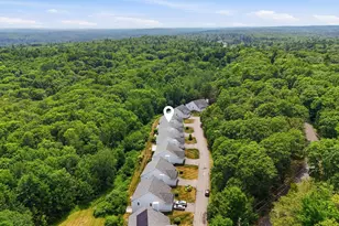 40 Carriage Ln, Brunswick, ME 04011 - Photo 67