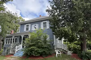 30 Bowdoin St, Houlton, ME 04730 - Photo 1