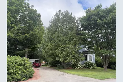 30 Bowdoin Street, Houlton, ME 04730 - Photo 27