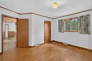 135-137 Oxford Ave, Rumford, ME 04276 - Photo 25