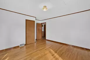 135-137 Oxford Ave, Rumford, ME 04276 - Photo 23