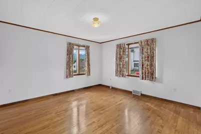 135-137 Oxford Avenue, Rumford, ME 04276 - Photo 21